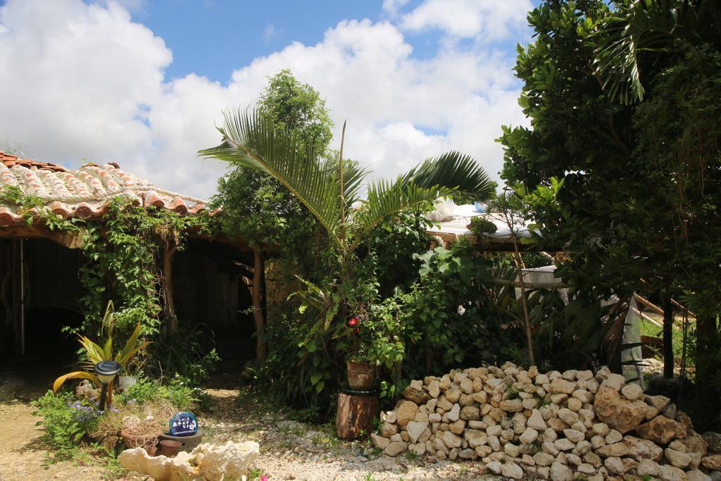 Kukuru Camping Hotel Miyakojima  Exterior photo