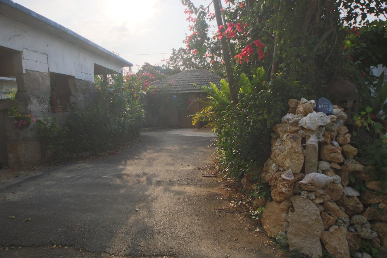 Kukuru Camping Hotel Miyakojima  Exterior photo